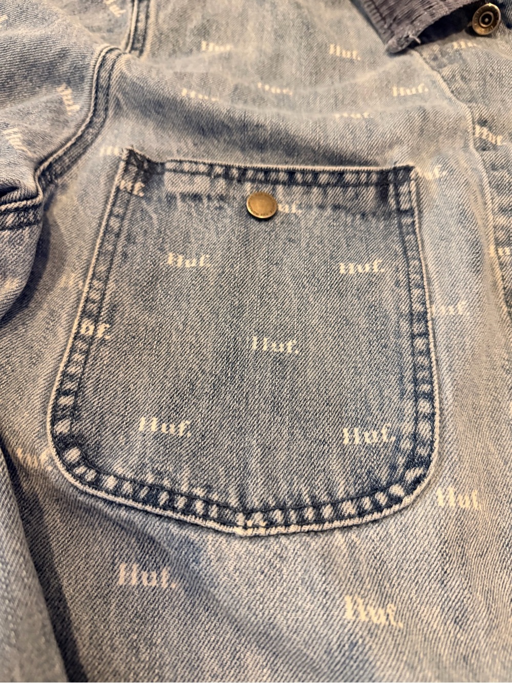 HUF Denim Chore Jacket XL All Over Logo Print Button Front Workwear - Picture 4 of 8